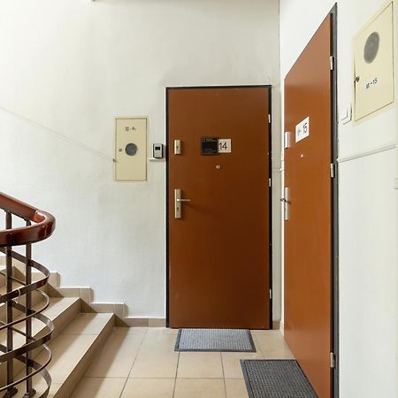 1-Bedroom Apartment With Balcony - Dluga 65 Krakkó Kültér fotó